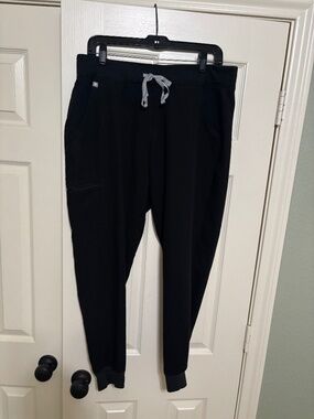 Figs Zamora jogger black large scrub pants